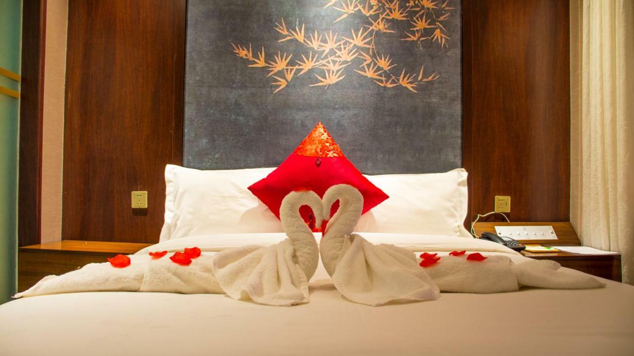 Doof Resort Hotel Lijiang  Zewnętrze zdjęcie