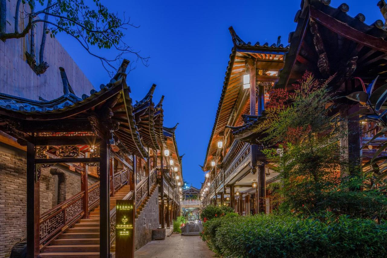 Doof Resort Hotel Lijiang  Zewnętrze zdjęcie